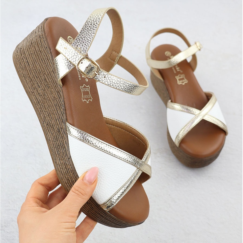 S.Barski Kvinders sandaler på Wedge White Złote S. Barski PL51-324 hvid 1
