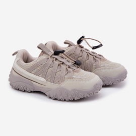 Inna Børns sneakers med lysbille beige 2