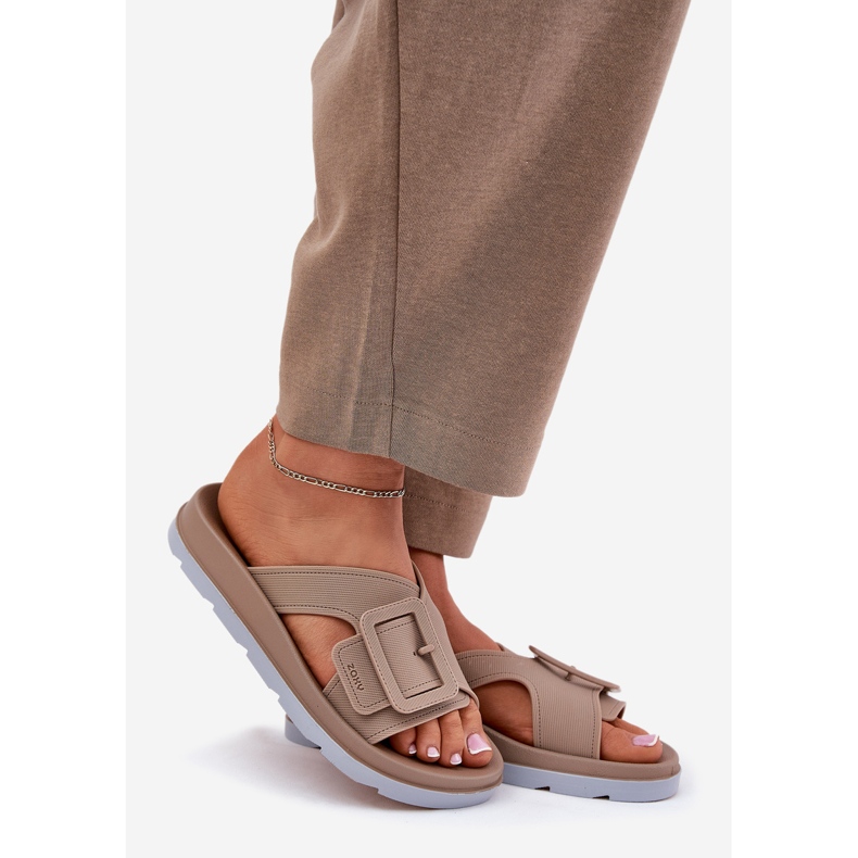 Duftende kvinder flip flops med en dekorativ spænde zaxy RR285076 beige 1