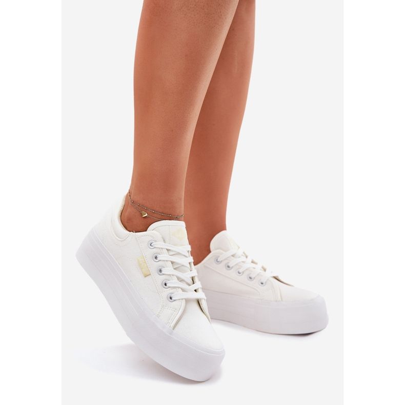 Kvinders sneakers på platformen Lee Cooper LCW-25-31-3450L White hvid 1
