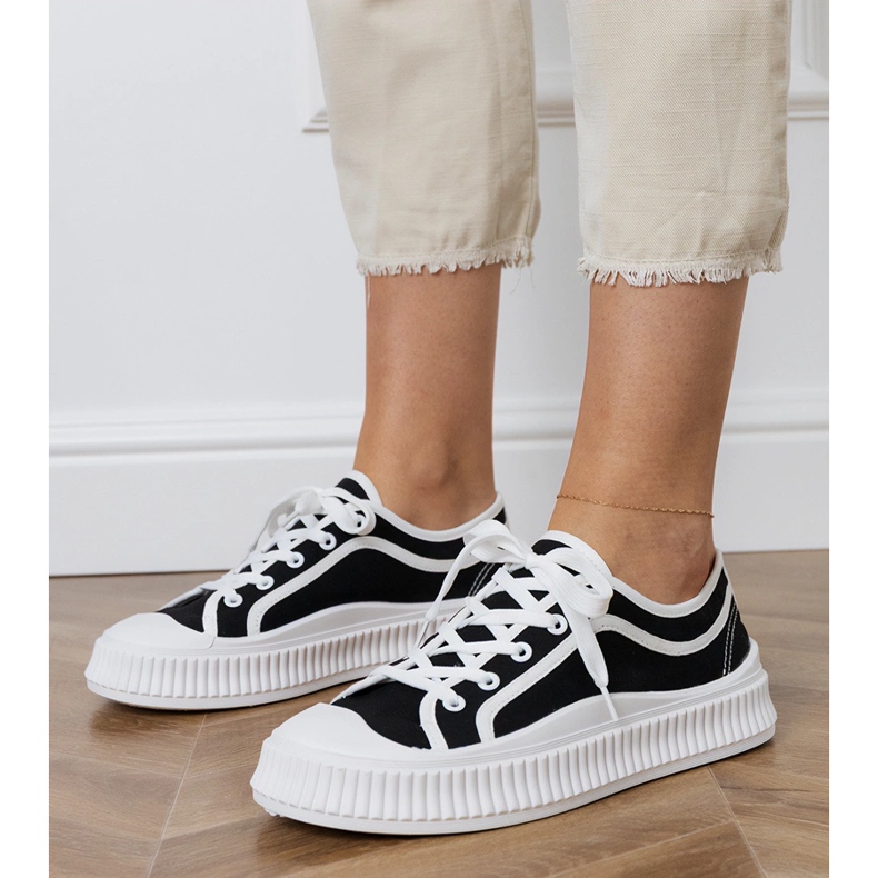 Sorte platformssneakers til kvinder 1
