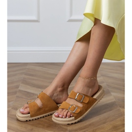 Brun flad flip flops med striberklemmer 3