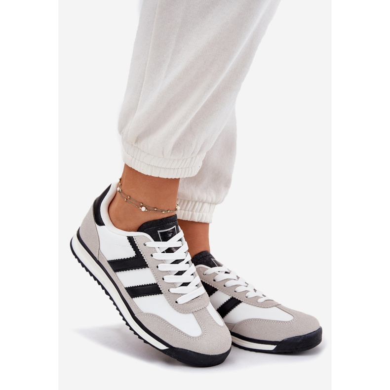 Lav kvinders hvide sneakers 1