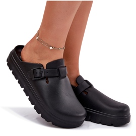 EVento Kvinders skum flip flops med et bælte og klemme sort 8