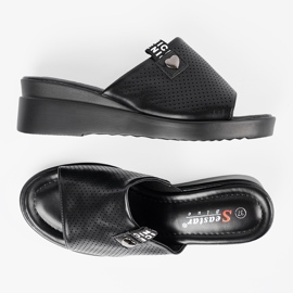Seastar Sort flip -flops på Openwork -platformen 4