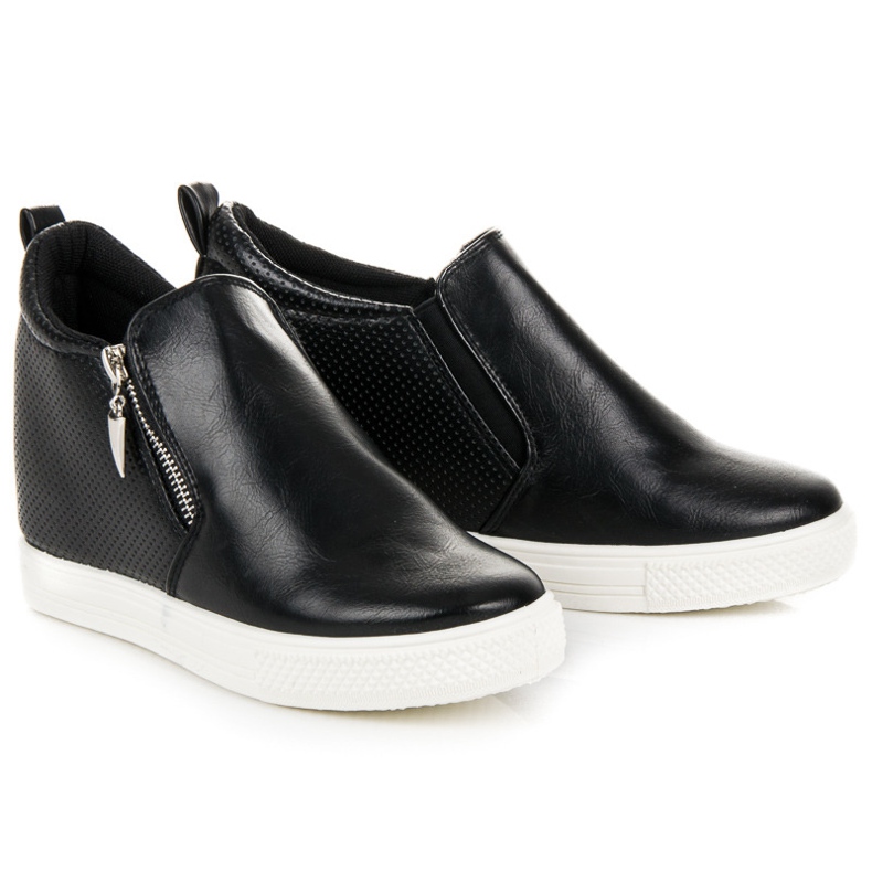 Gennembrudte sneakers på kile sort 1