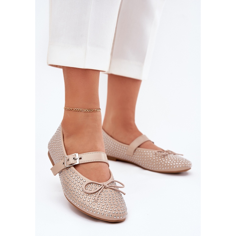 Dekorerede ballerinaer med bue og beige bælte 2