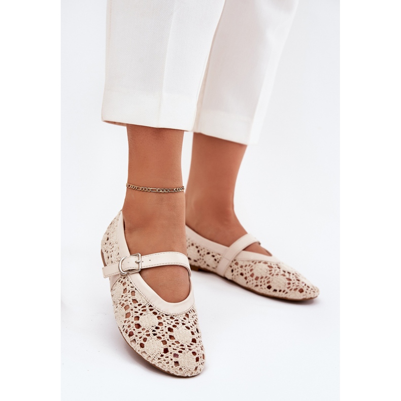 Openwork Ballerinas med beige bælte 2