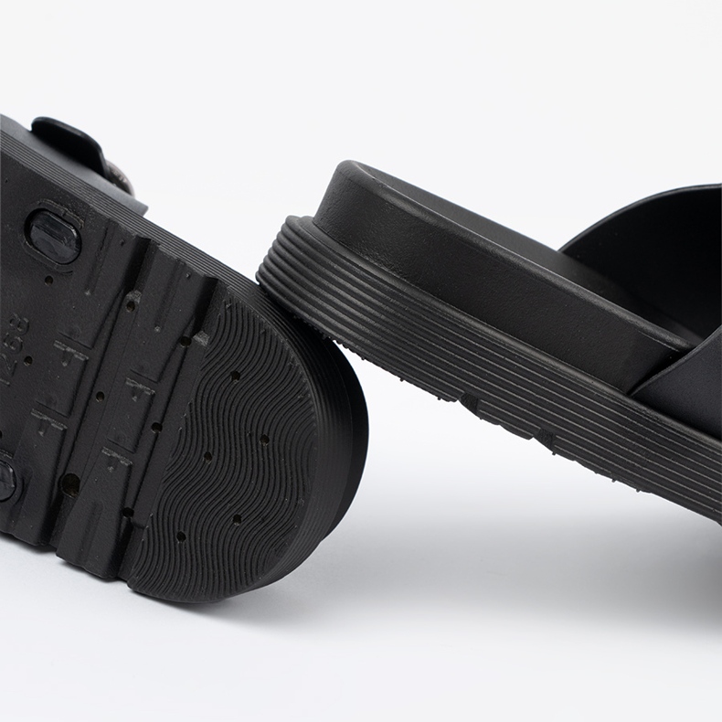 Seastar Sort flip flops med sølvspænder 2