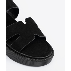 Seastar Sorte sandaler på platformen med udskæringer 1