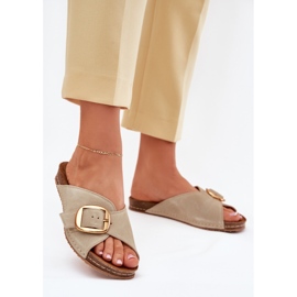 Læder flip flops med en gylden klemme maciejka 07000-22 pistache grøn 2