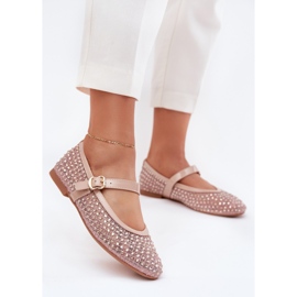Dekorerede kvinders ballerinaer med et bælte og en klemme beige 2