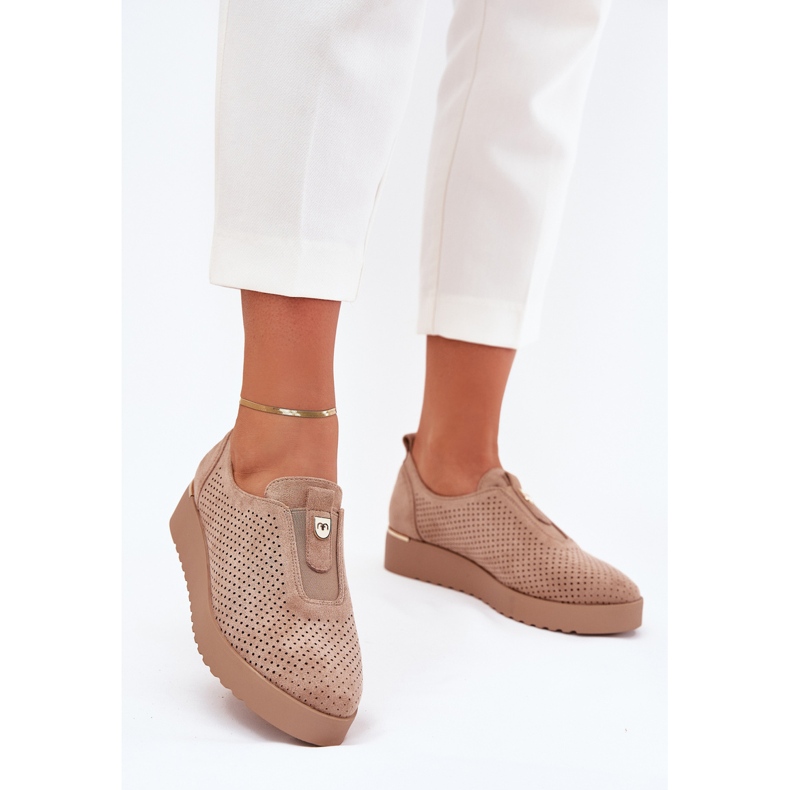 EVento Kvinders sko på platform med Eco Suede Dark Beige Aviara 2