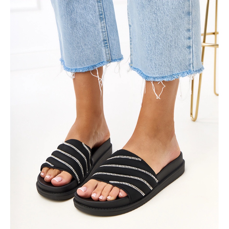Sort flip flops med cardon zirkoner 1