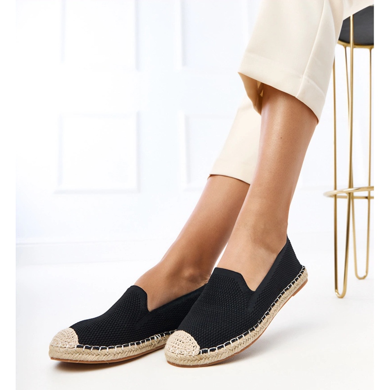 Sorte Espadrilles på Luna -platformen 2