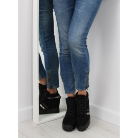 Sorte damesneakers AT-0650-L Sorte 1