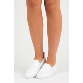 Hvide MCKEYLOR Slipons 1