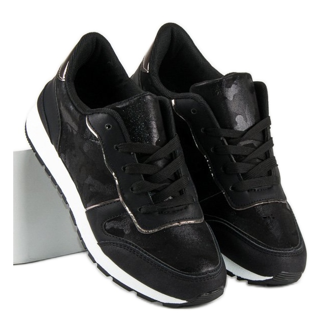 Sorte sneakers med snøre 2