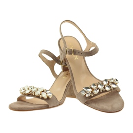 Sandaler på Sagan 53214 beige stolpe 3
