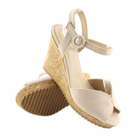 Beige kilesandaler 3811-13 beige 2