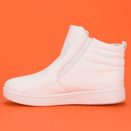 Hvide sneakers over anklen 2