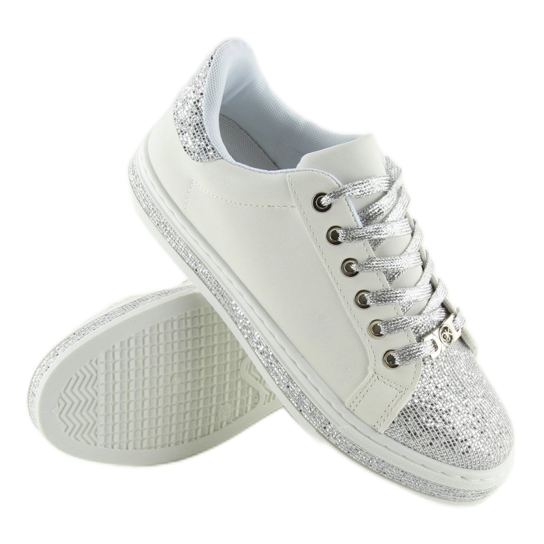 Hvide og sølvsneakers til kvinder BK-81 1