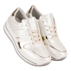 Hvide sneakers 2