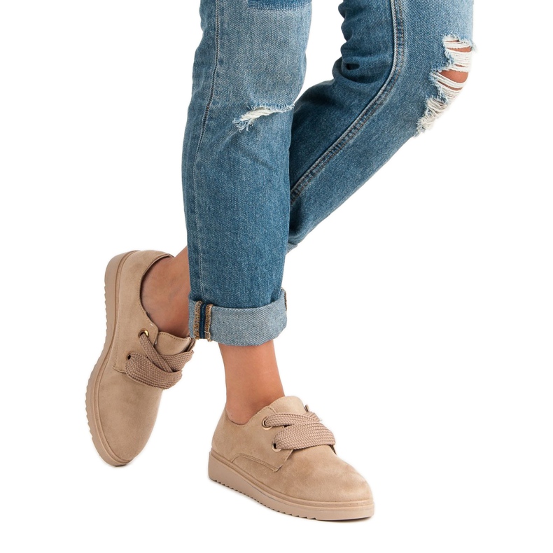 Sneakers i snuskind brun 1