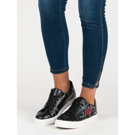 Sorte sneakers med tryk 2