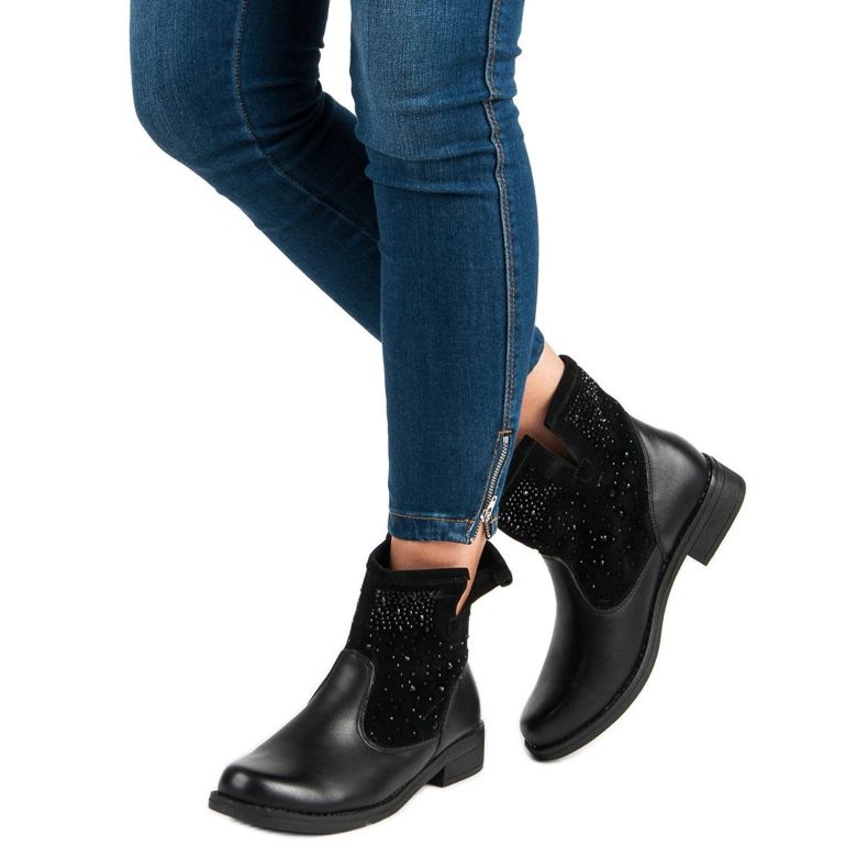 Sorte ankelstøvler med slip-on 1