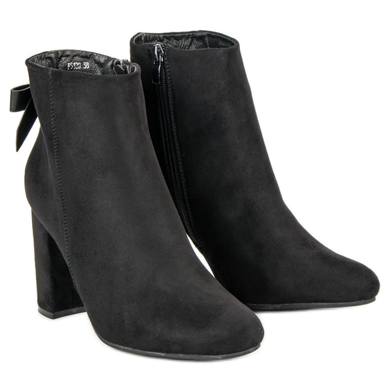 Ideal Shoes Stilfulde sorte støvler 2