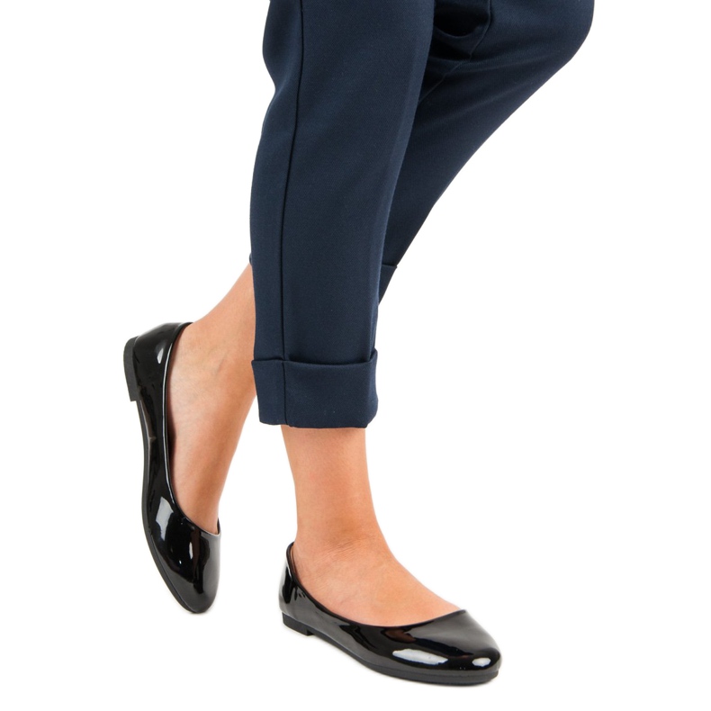 Top Shoes Lakerede ballerinaer sort 1