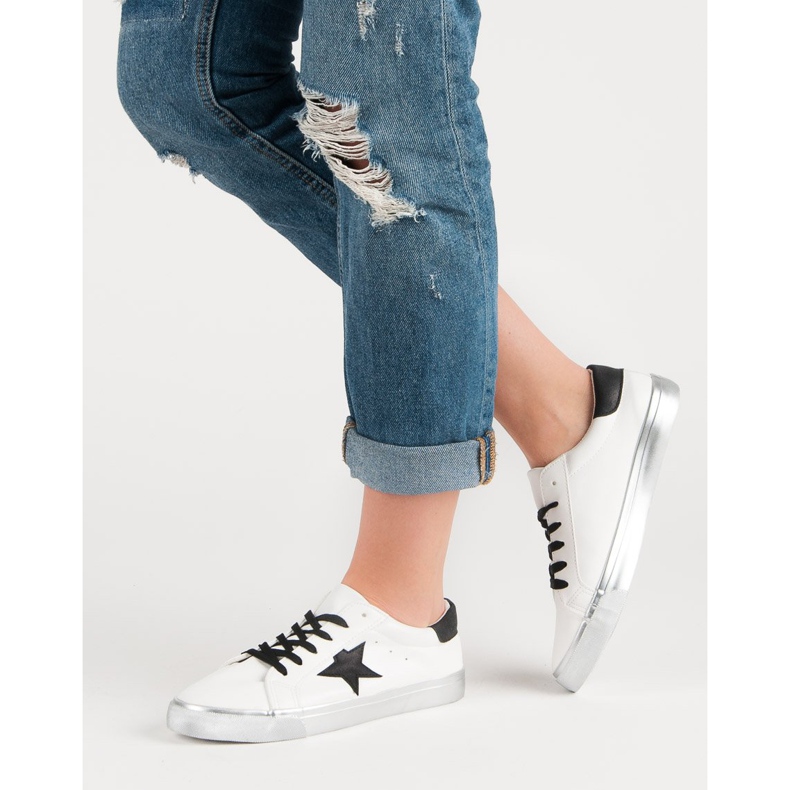 Stilfulde lave sneakers hvid sort grå 2