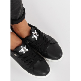 Sorte sneakers med en stjerne A6213 Sort 1