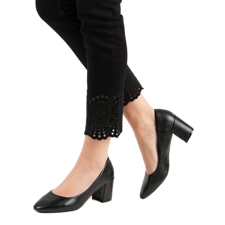 Ideal Shoes Klassiske sorte pumper 2