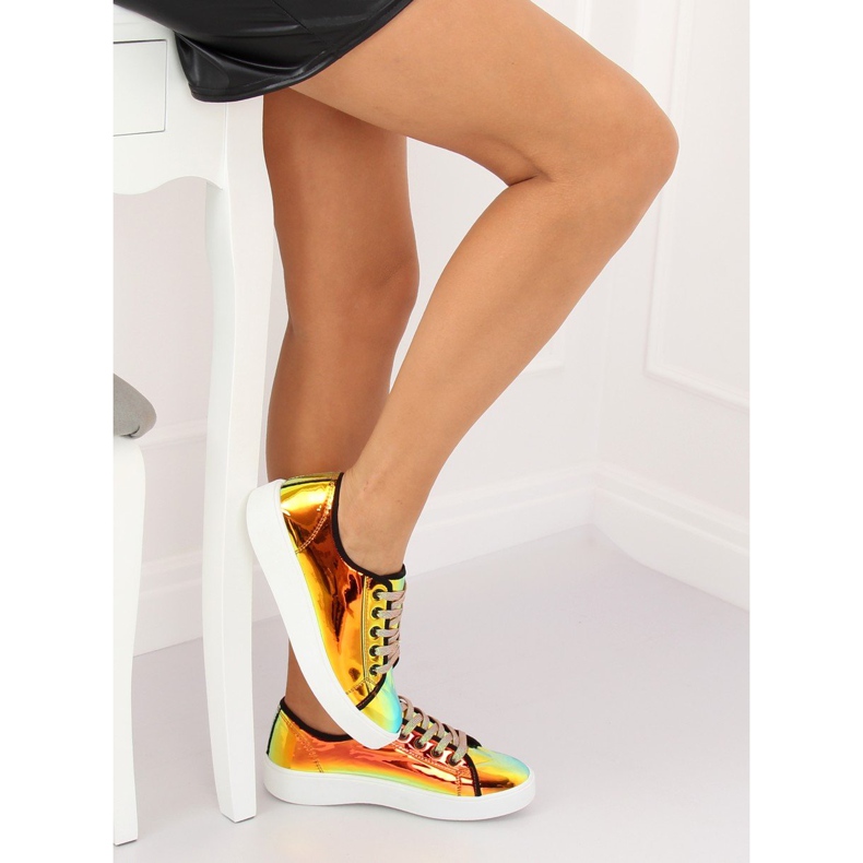 FZ09 Golden benzin sneakers gylden 1