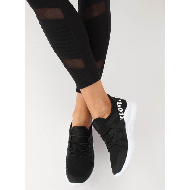 Sort R-392 Sorte sportssko 1