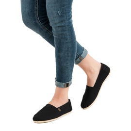 Klassiske sorte slipons 2