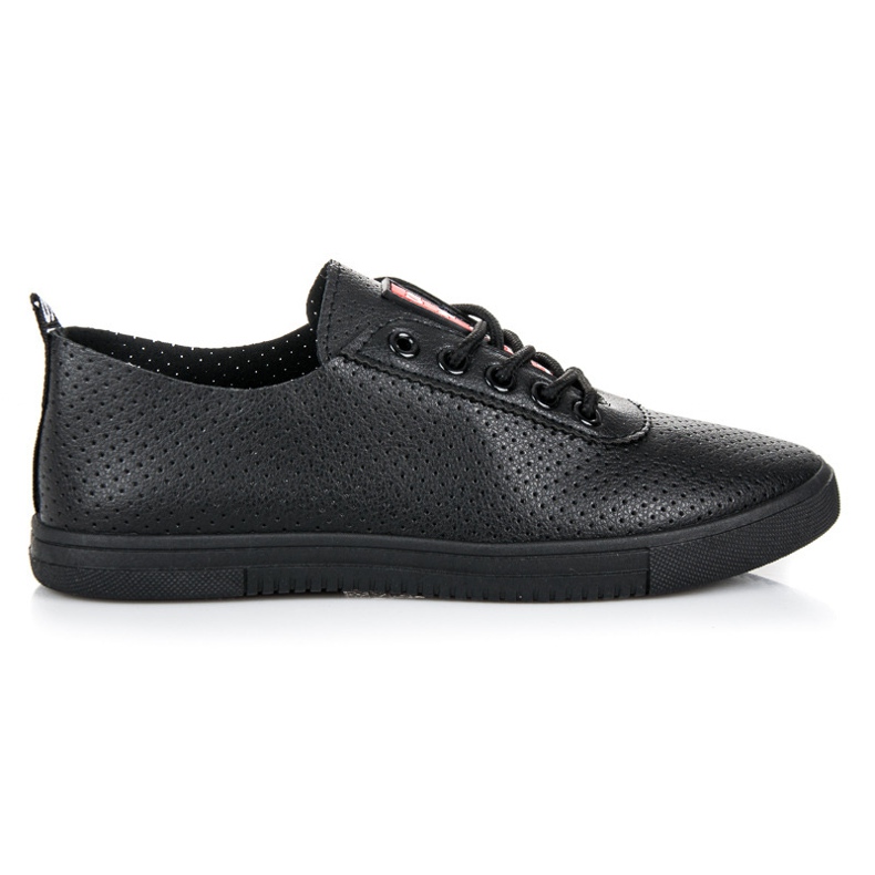 Sorte sneakers med gennembrudt 2