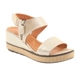 Kile sandaler Badura 4750 gylden cappuccino 1