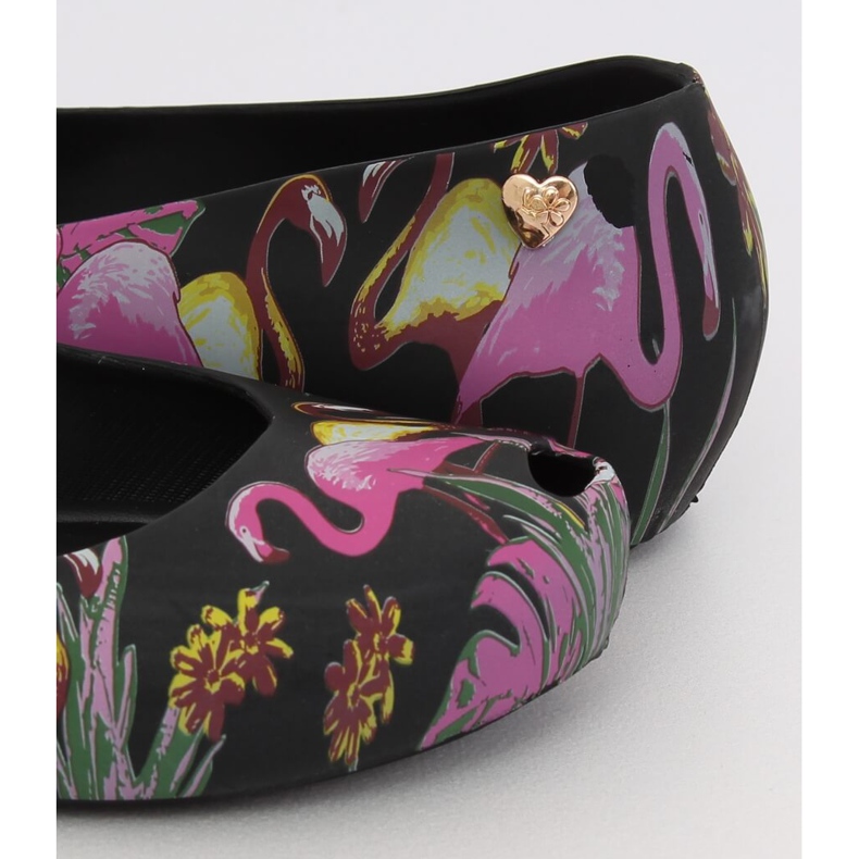 Meliski med flamingoer sort CK85 Sort lilla flerfarvet 1