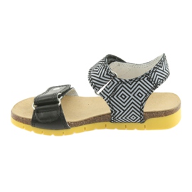 Bartek Pigeres sandaler 56183 sort med mønster 2