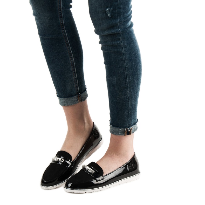 SHELOVET Sortlakerede loafers 2