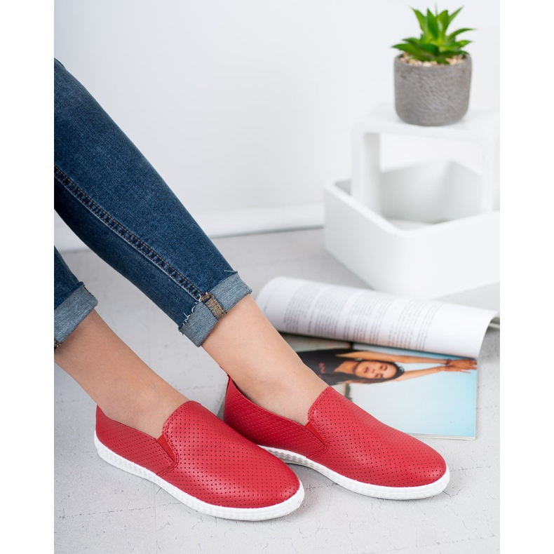 Renda Røde Slipons 1