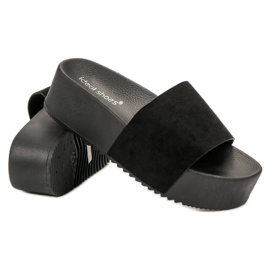 Ideal Shoes Hjemmesko på platformen sort 1