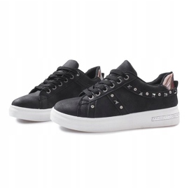 Sorte sneakers med Lucette nitter 1