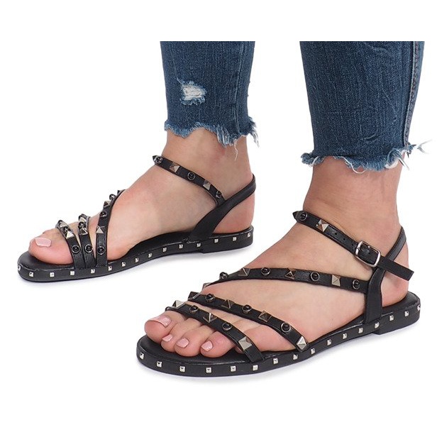 Sorte flade sandaler med Abloom -nitter 2