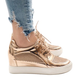 Champagne lakerede openwork sneakers WW055A gul 1
