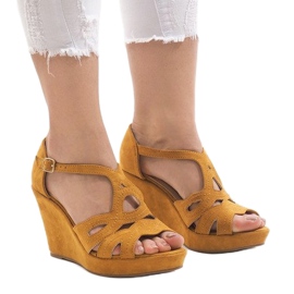 Gule kile sandaler LM-002 1