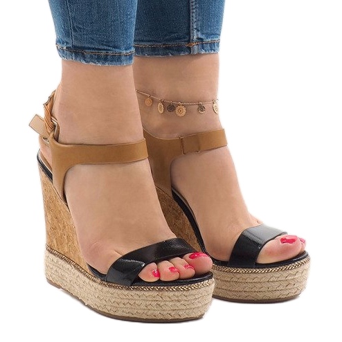 Sortlakerede kile sandaler VB76063 brun 1